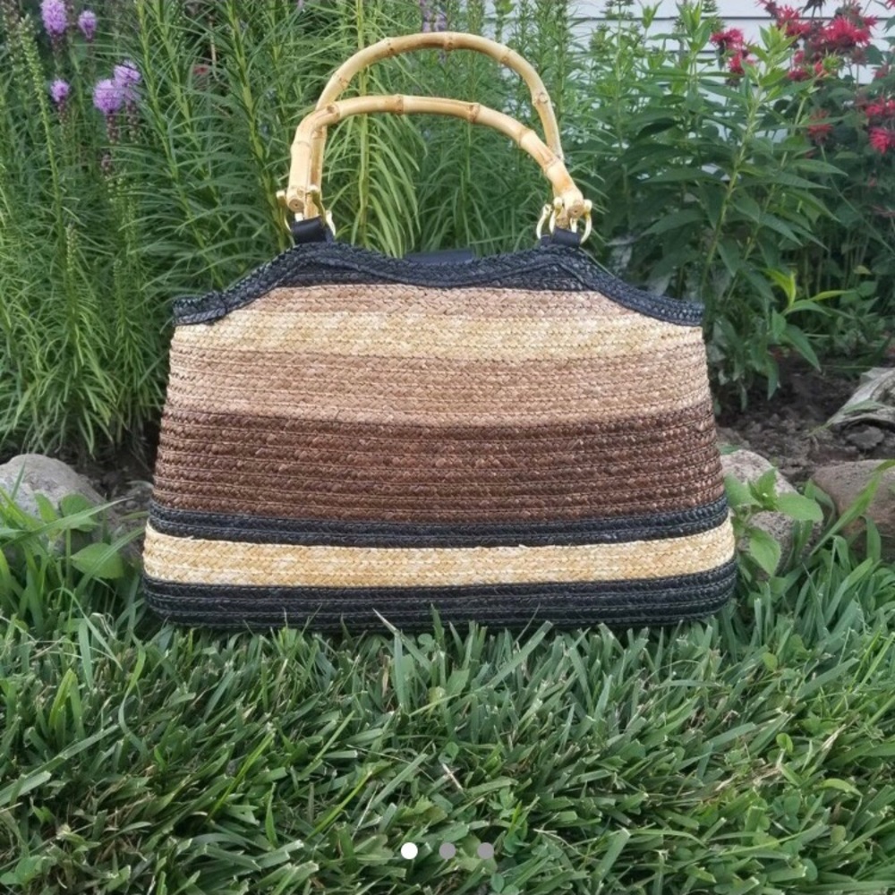 Shoulder purse